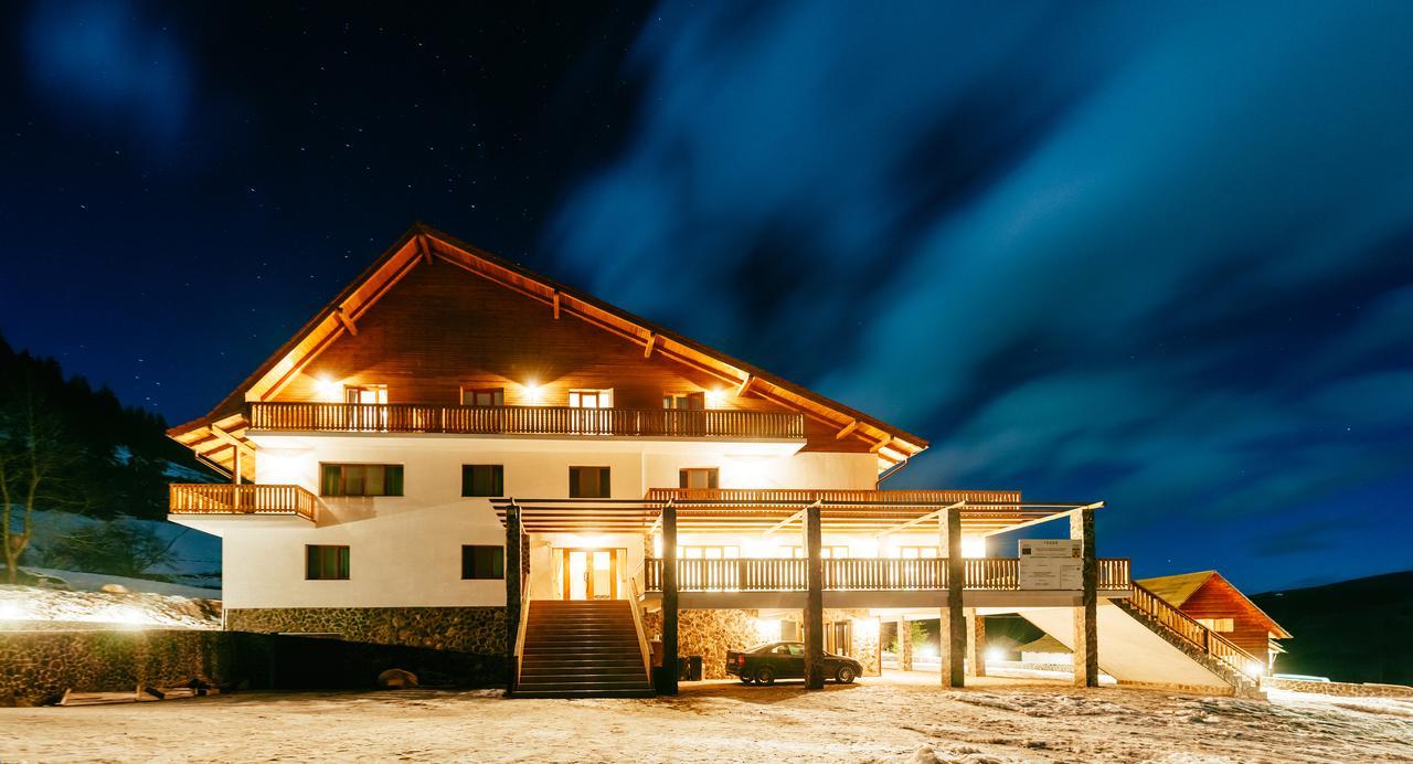 Zana Vaii Hotel Arieşeni Exterior foto